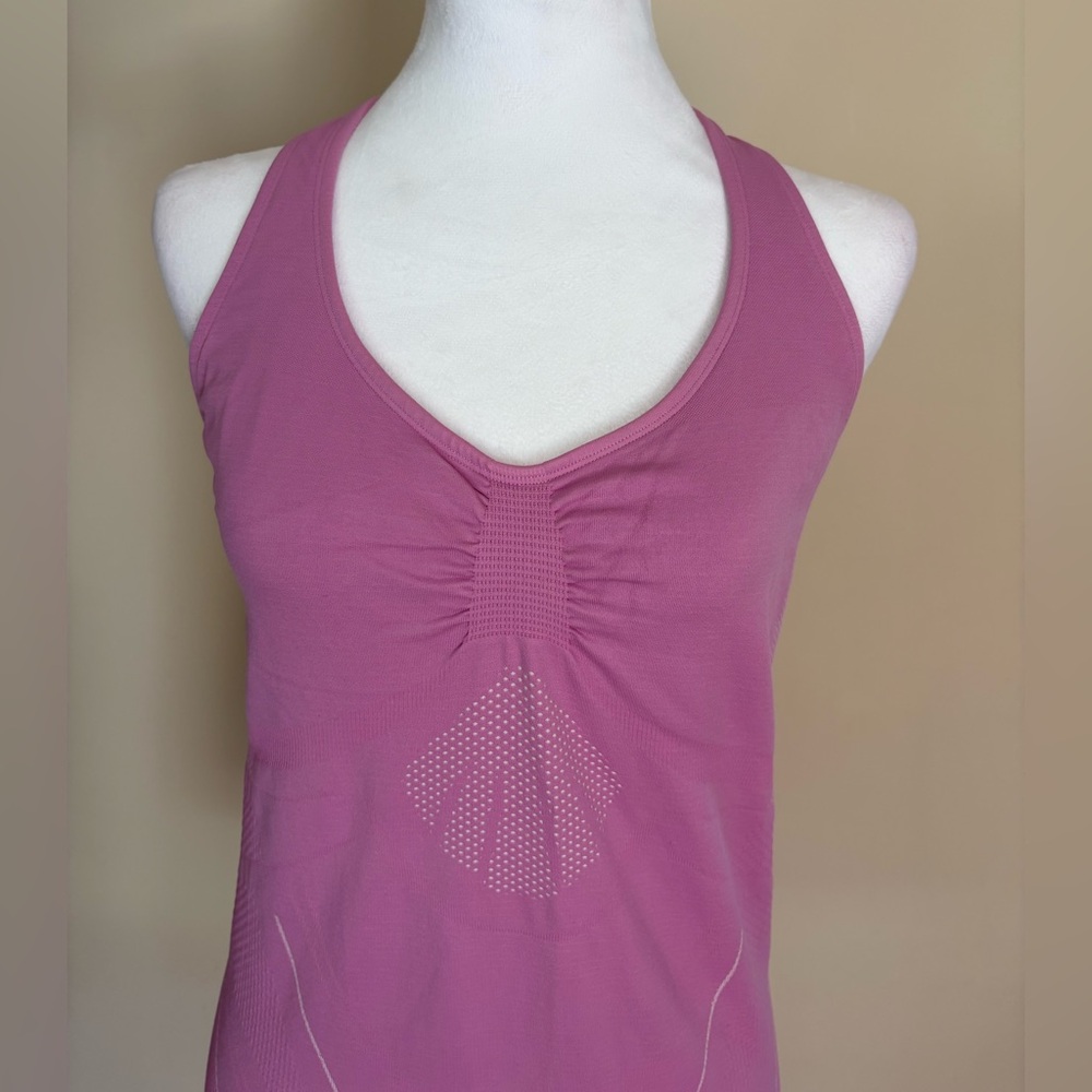 🎾Pink Racerback Work Out Top by Athletic Essentials - Picture 2 of 8